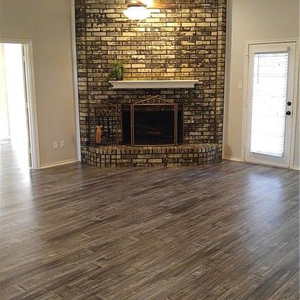 5th image of 2343 Heatherdale Dr