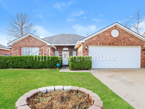 4400 Racebrook Ct, Fort Worth, TX 76137