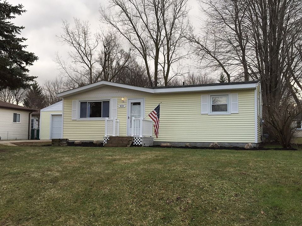 1st image of 4236 Manor Dr