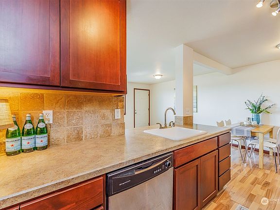 4th image of 1953 S I St APT 7