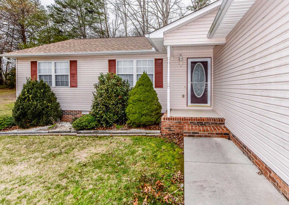 2nd image of 439 Ronjo Dr