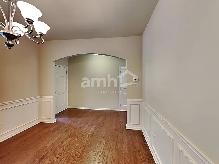 491 Twain Cir SE — Photo 5
