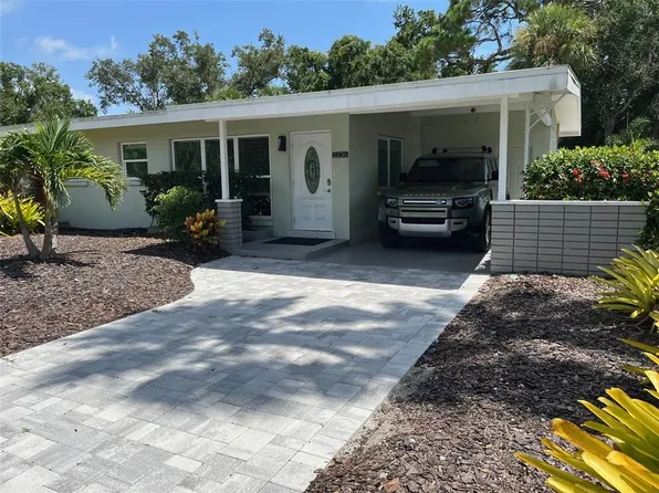 2236 Datura St, Sarasota, FL 34239