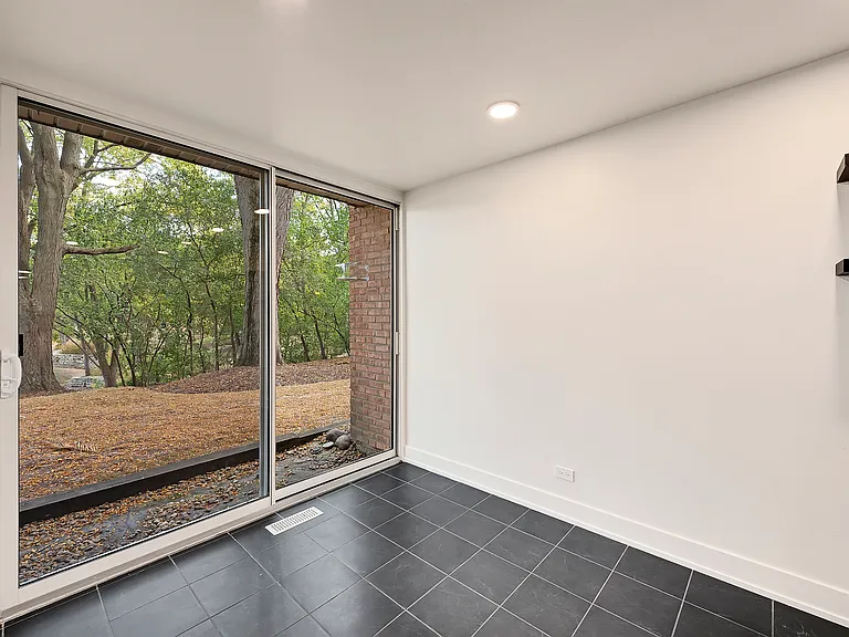 6023 Forest View Rd #1E — Photo 12