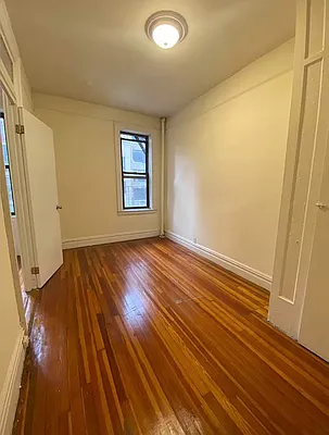 Rented by MOTION New York | media 9