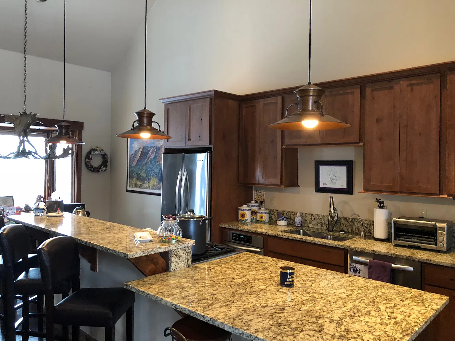 3 bed, 2.5 bath, 2238 sqft, $4,700 — Photo 3