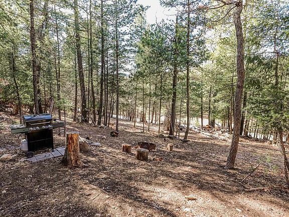 4th image of 2 Mountain View Ln
