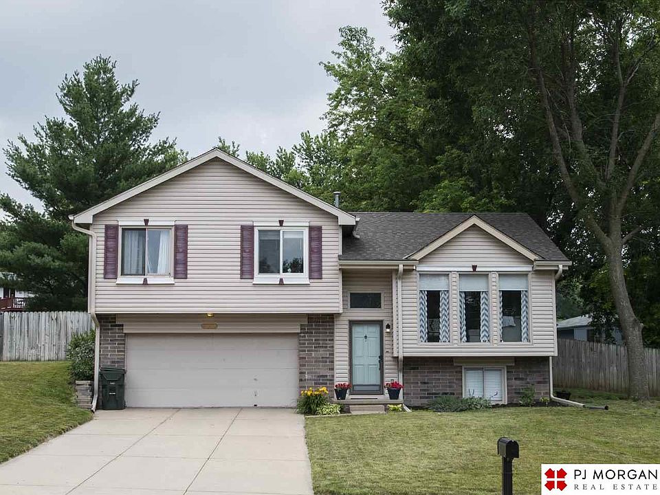 1st image of 4003 Ramblewood Dr