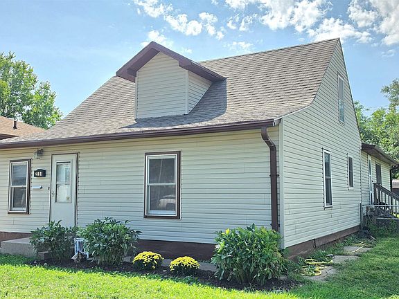 3rd image of 2104 W 6th Street