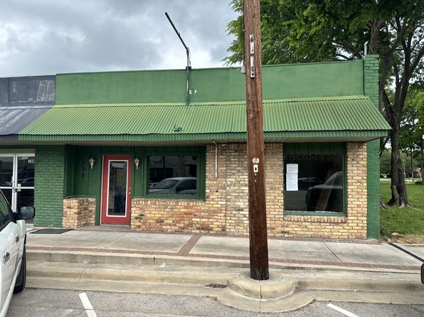 108 E Main St #1