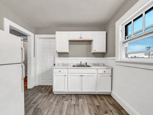 57 Legion Dr, Buffalo, NY 14217