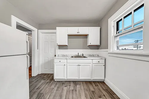 57 Legion Dr Photo 1