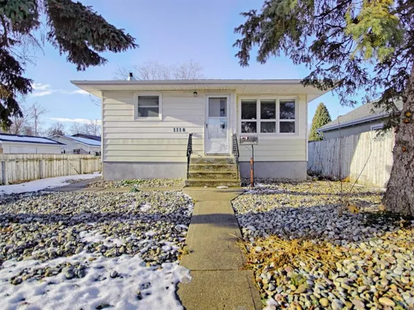 1118 8th St N, Lethbridge, AB T1H 1Z4