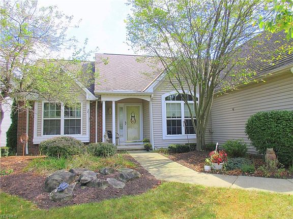 2nd image of 16725 Darwin Pl