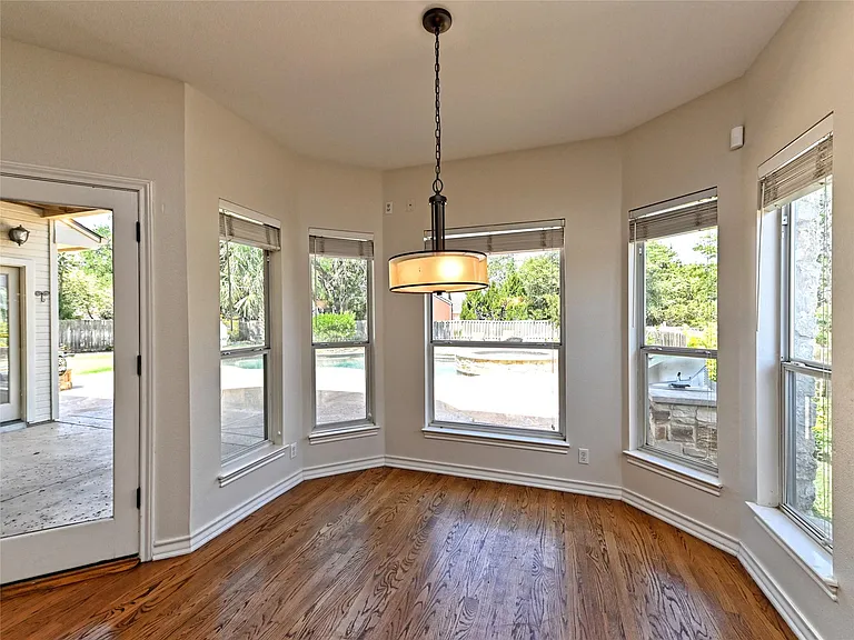 104 Acapulco Ct — Photo 12