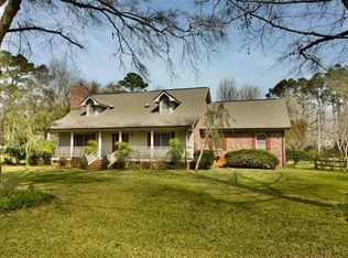 340 Stanley Dr, Murrells Inlet, SC 29576