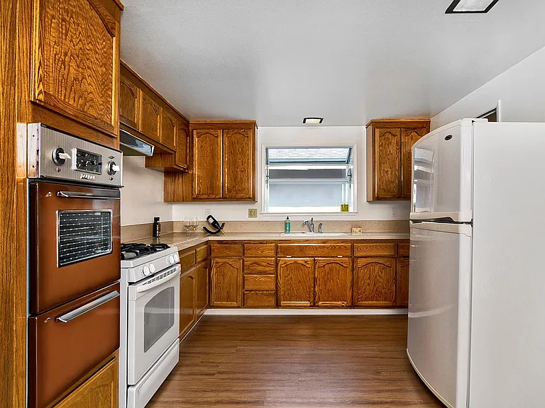 5778 Waltrip Ln — Photo 11
