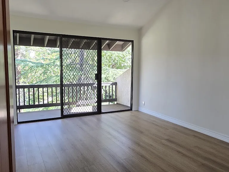 21900 Marylee St #292 — Photo 16