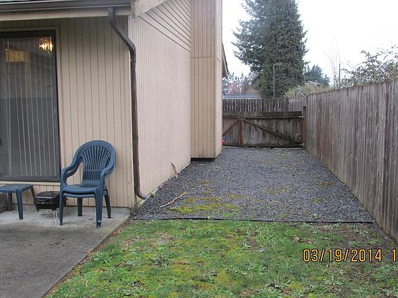 4th image of 6515 47th Ave NE #C
