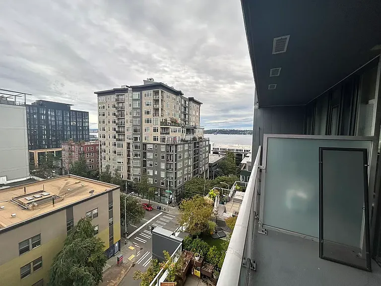 76 Cedar St #909-1 — Photo 13