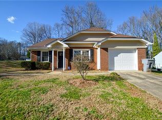 734 Cricketwood Ln #17, Charlotte, NC 28215