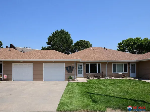 2308 W Q St, Lincoln, NE 68528