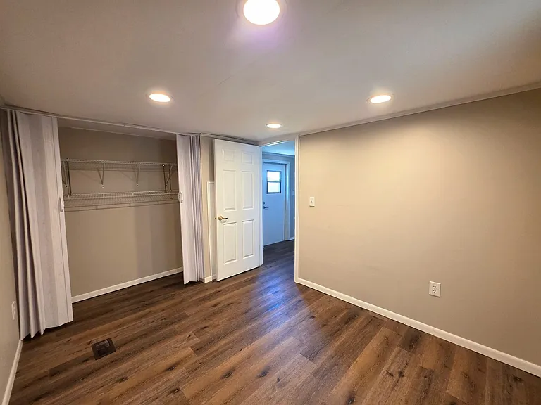 2821 Hillcrest Ave #7 — Photo 19