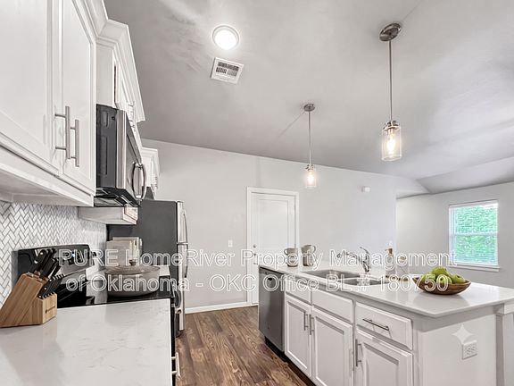 5th image of 11506 Keystone Cir