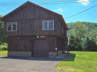 5751 Clark Rd, Great Valley, NY 14741