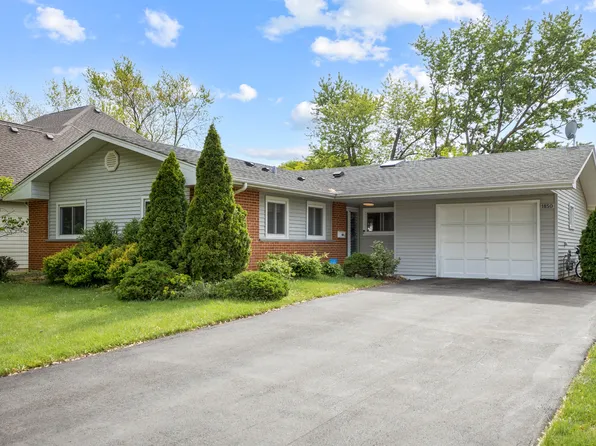 1850 Pierce Rd, Hoffman Estates, IL 60169
