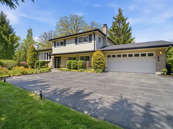 12 Turnbull Woods Ct, Highland Park, IL 60035