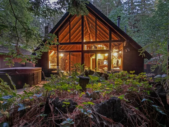 15976 Fern Way, Guerneville, CA 95446