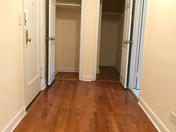 5th image of 10719 70th Ave APT 406