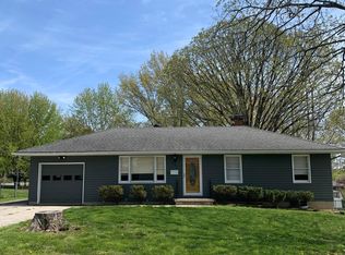 802 SW 18th St, Blue Springs, MO 64015