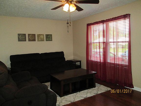 3rd image of 5406 Cedarwood Dr
