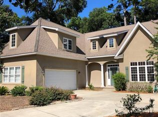 37 Admirals Retreat Dr, Saint Simons Island, GA 31522
