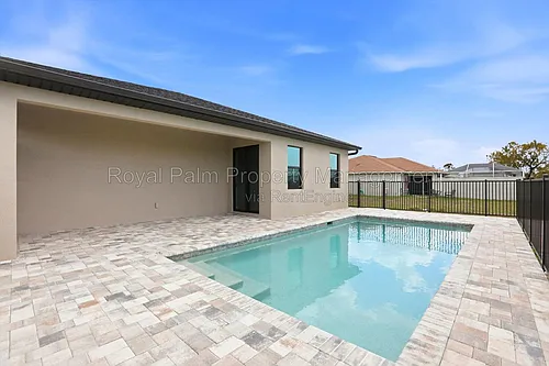 2616 NW 9th Ave Photo 1