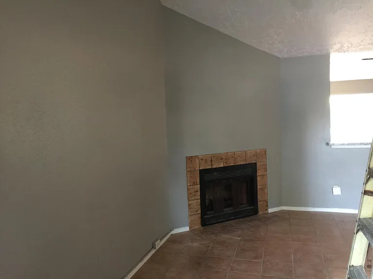 16339 Meadowbrook Farm Rd — Photo 2