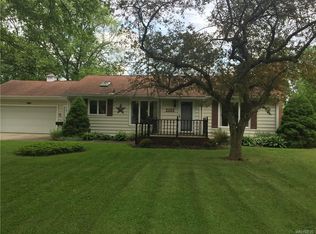 2132 Lapham Rd, East Aurora, NY 14052