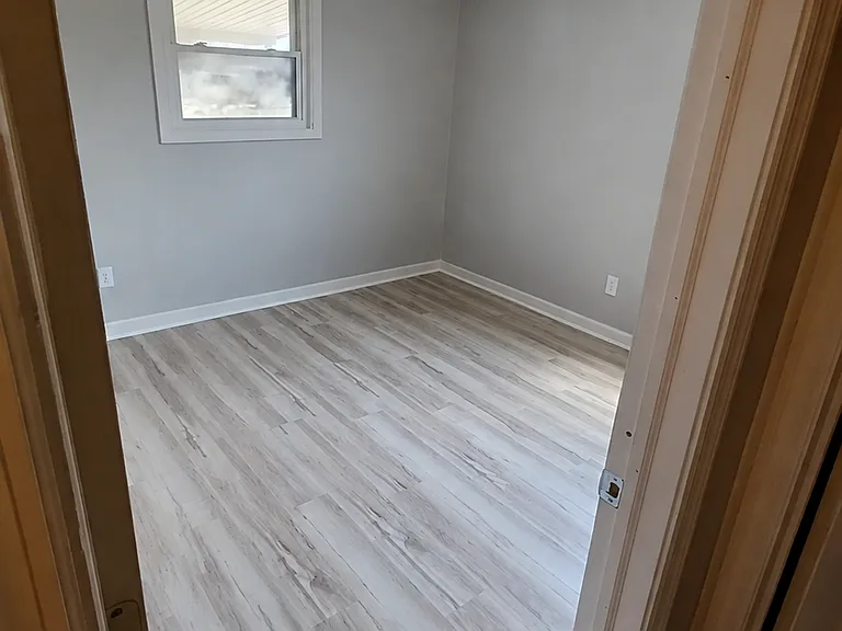 985 McDowell St — Photo 7