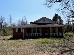 351 Lake Rd, Rockingham, NC 28379