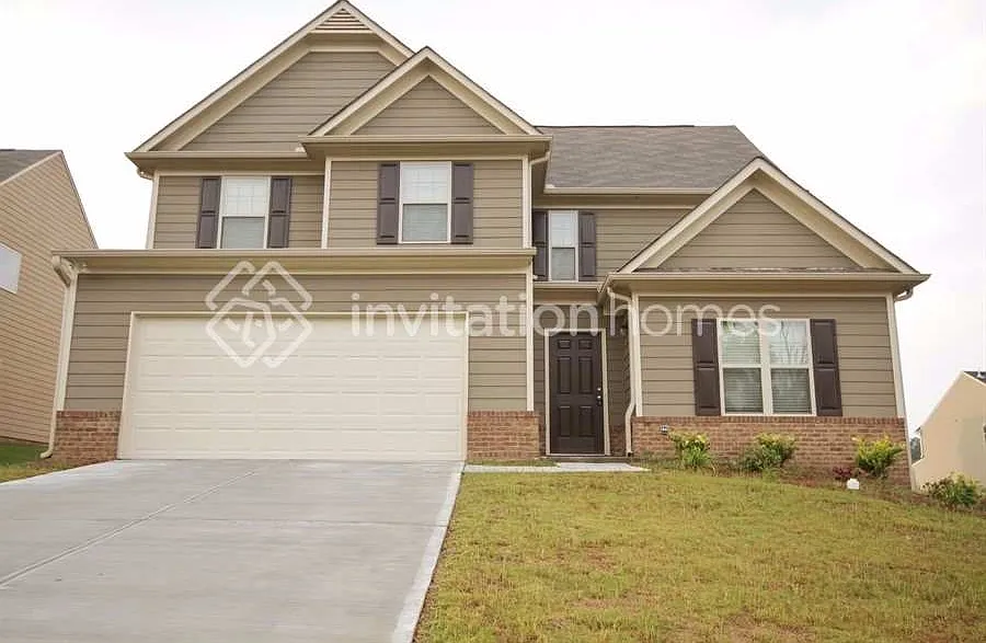 3690 Brookhollow Dr