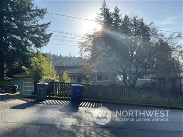 4003 140th Avenue SE, Bellevue, WA 98006