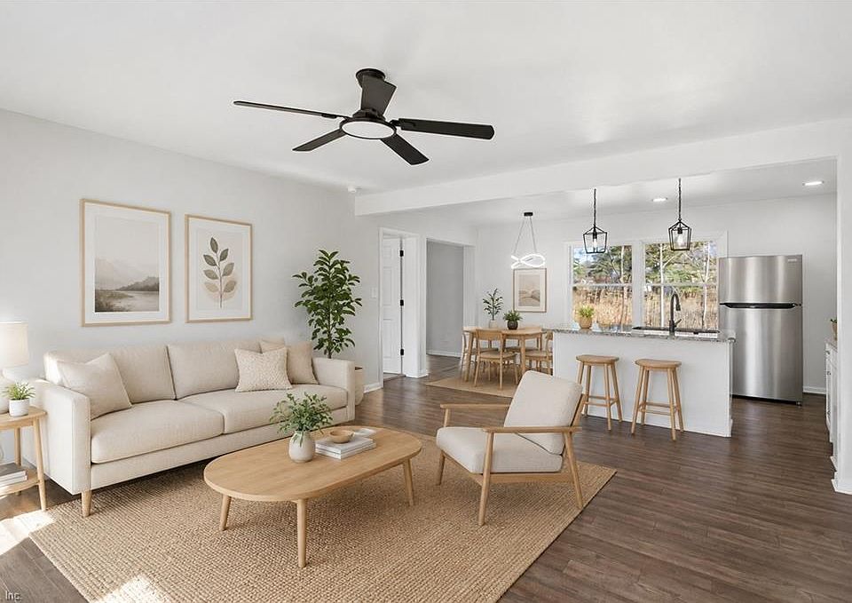 1st image of 3728 Cardinal Ln