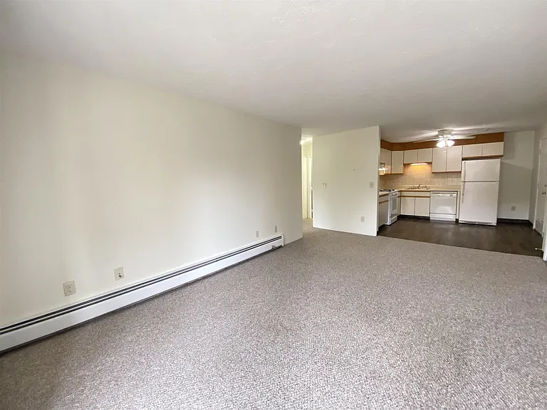 383 Huse Rd #9 — Photo 10