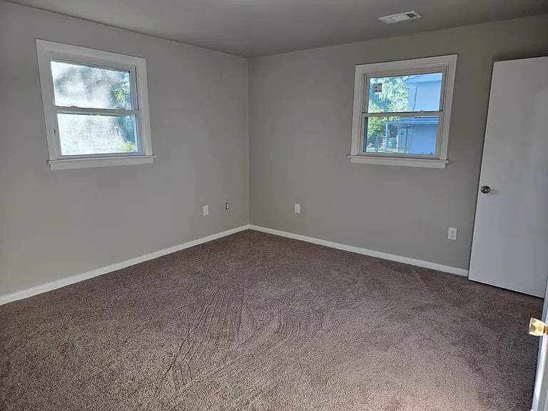 5903 Temple Hill Rd #2 — Photo 31