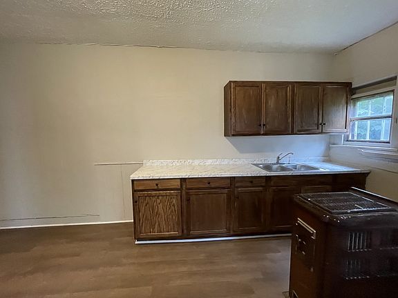 3rd image of 1106 Pierce St #1
