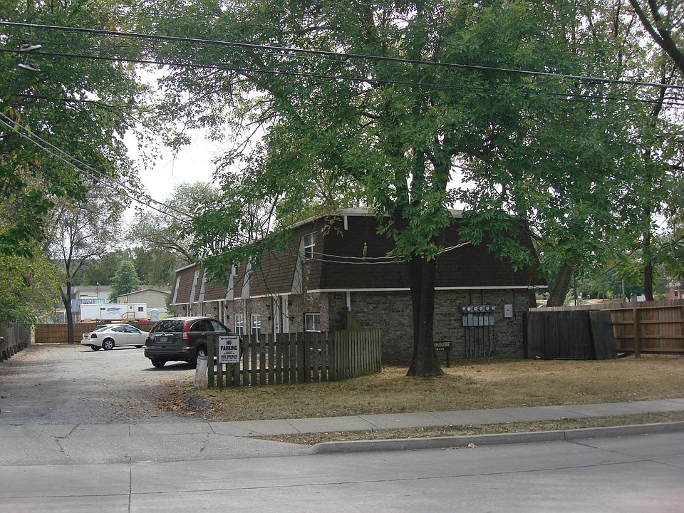 1st image of 906 Wilkes Blvd #A
