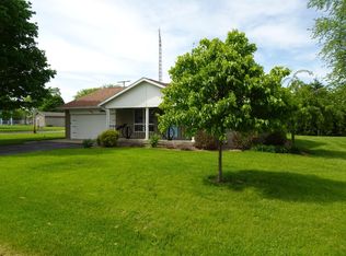 204 E Ada St, Francesville, IN 47946