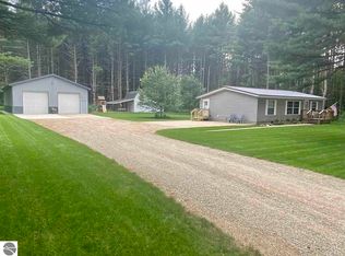 6181 Ingersoll Rd SW, Fife Lake, MI 49633